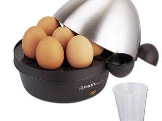 Wielkanocne gotowanie jaj w jajowarze First Austria.