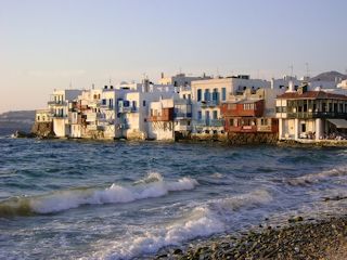 Wyspy greckie – idealny pomysł na wakacje z przyjaciółkami
