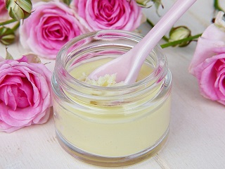 Smaczny kosmetyk – masło shea