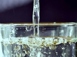 Woda brzozowa – dlaczego warto ją pić?