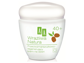 Przeciwzmarszczkowo - regenerujący krem na dzień 40+ Wrażliwa Natura AA
