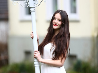 Garnier Colour Sensation - bogactwo odcieni brązowych włosów